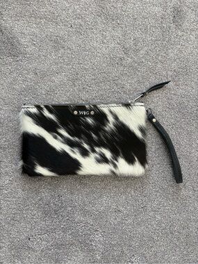 W&G Black and White Cowhide Wristlet Clutch